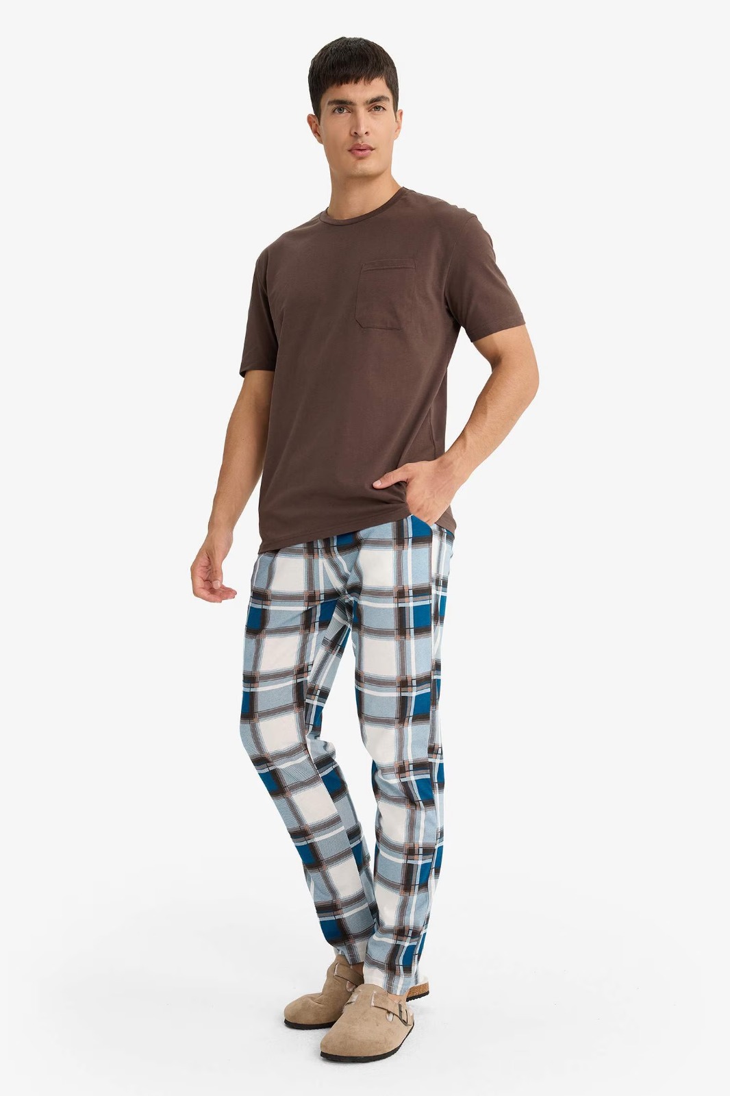 WhatsApp Image 2026-02-03 at 12.50.38 PM (23)