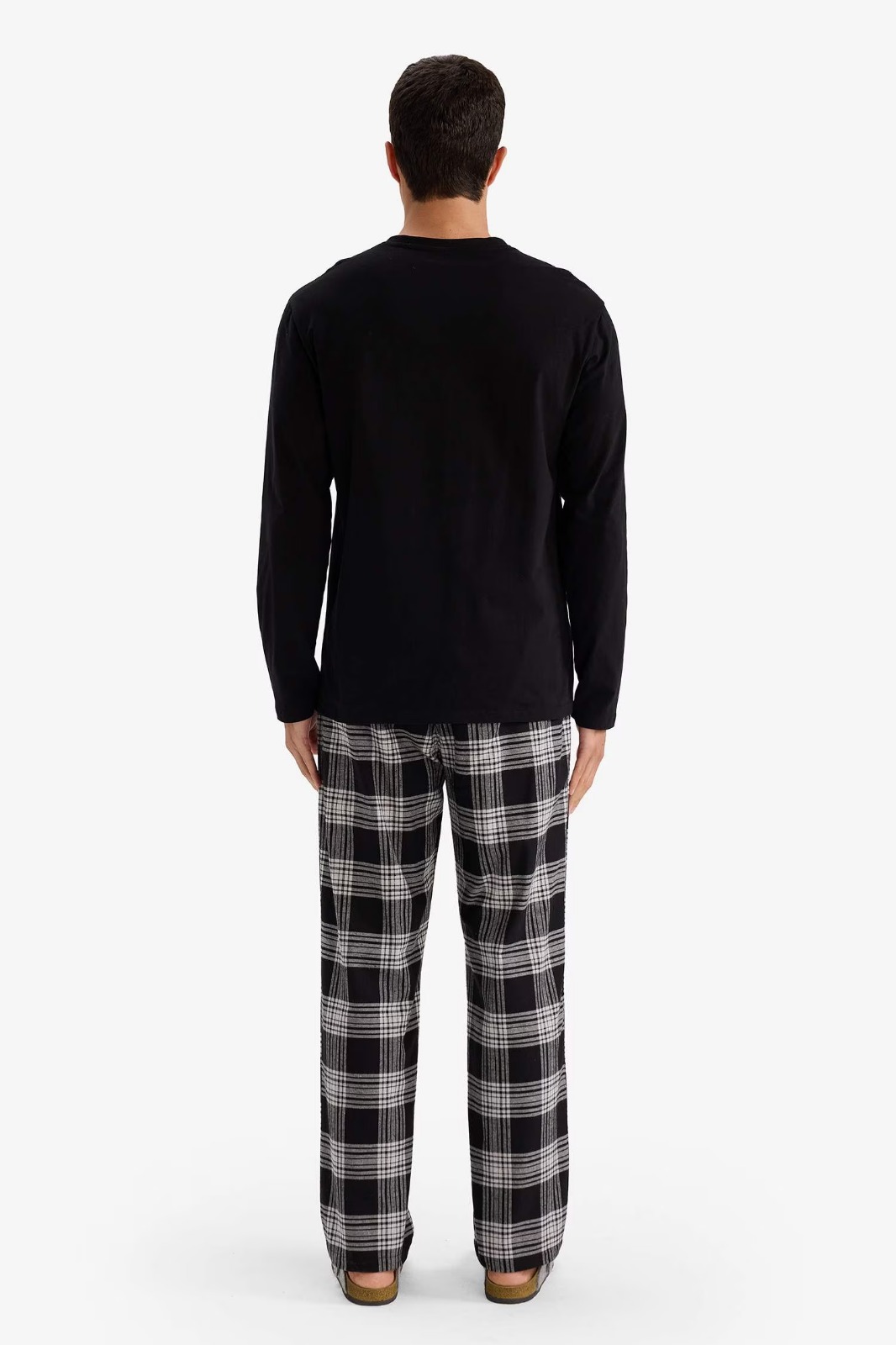 WhatsApp Image 2026-02-03 at 12.50.38 PM (32)