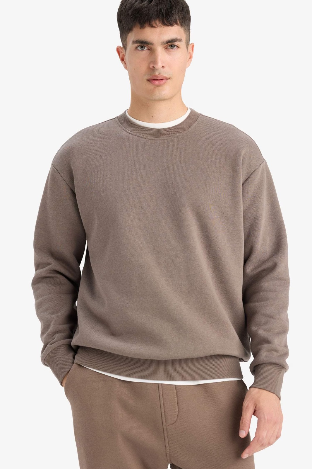 WhatsApp Image 2026-02-04 at 1.32.26 PM (42)